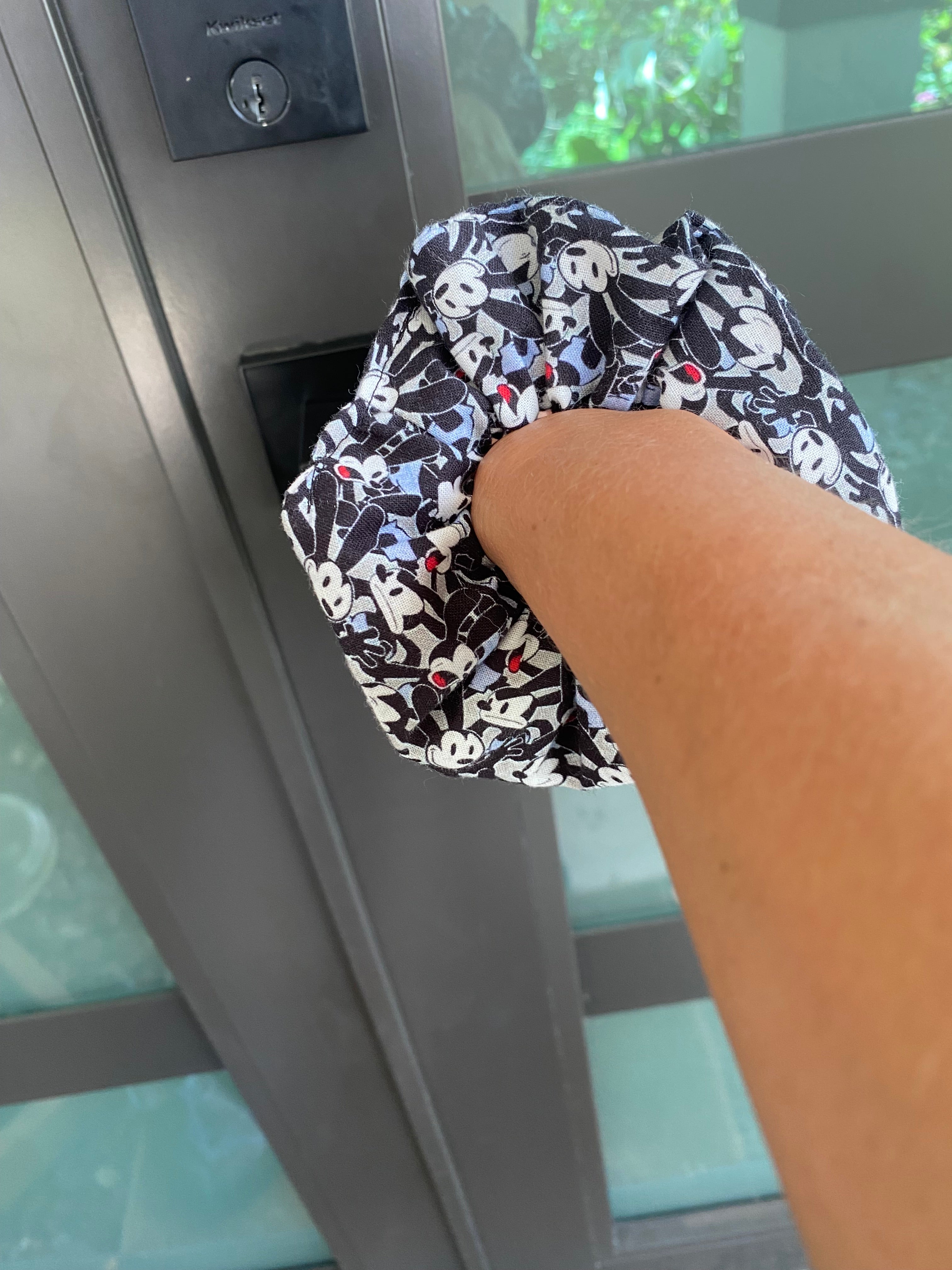 Disney Oswald Scrunchie
