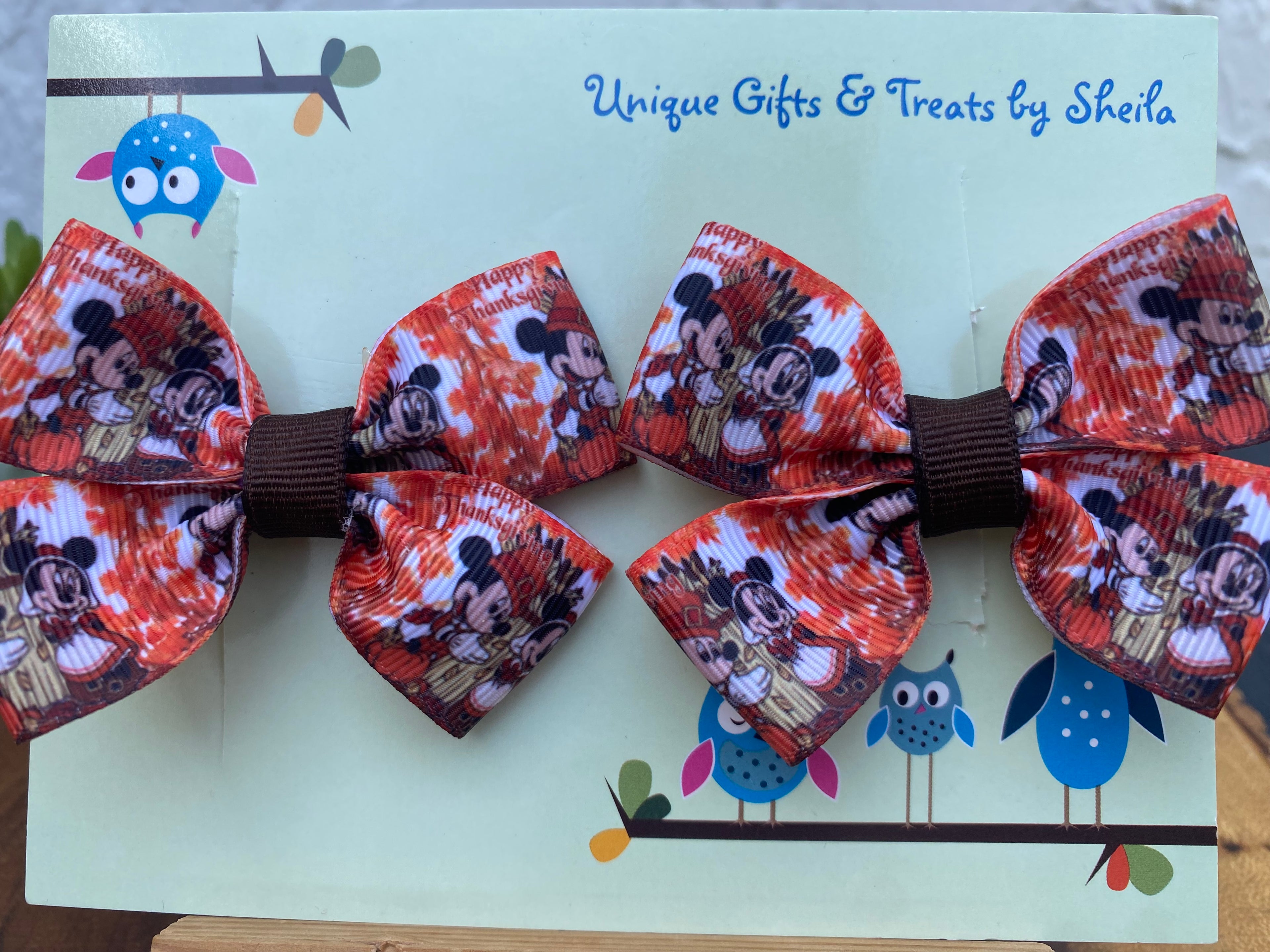 Mickey and Minnie Pilgrims Hairbows; Thanksgiving Hairbows