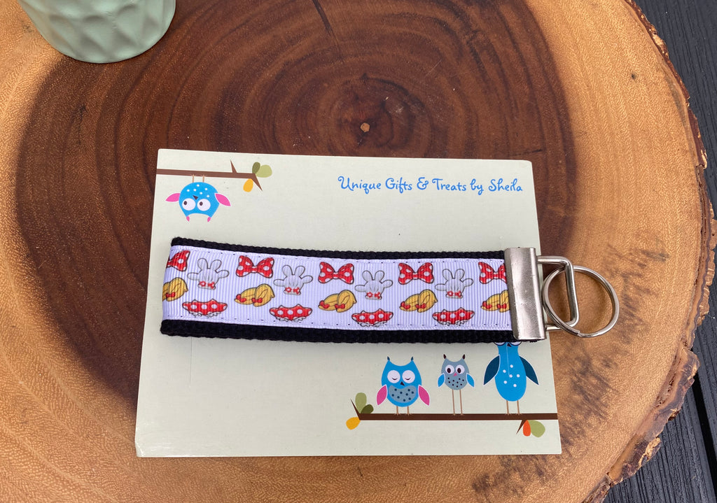 Minnie Mouse Accessories Keychain; Keyfob