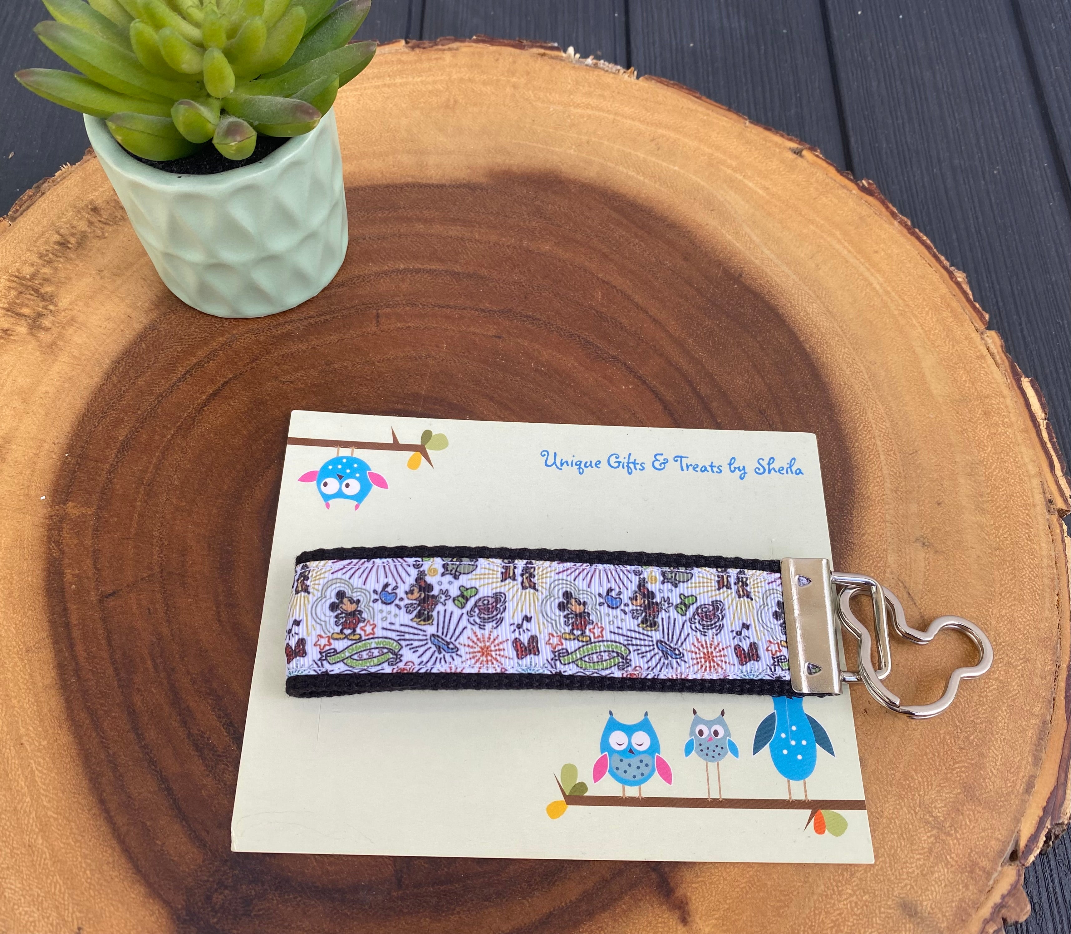 Disney Dooney Sketch Print Keychain; Keyfob