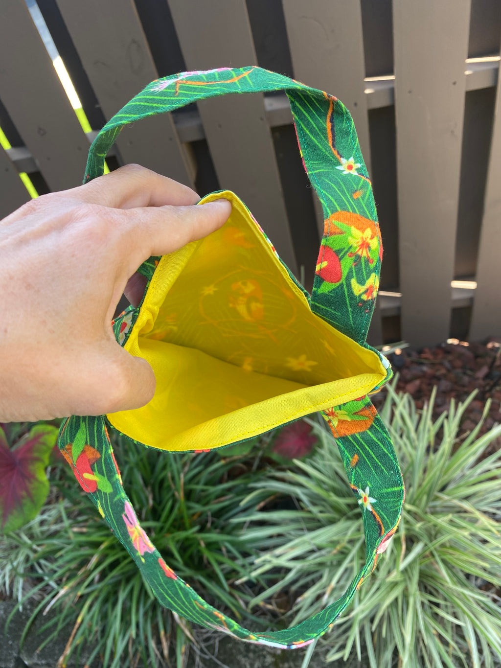 Tiki Room; Parrot Gift Bag; Tote