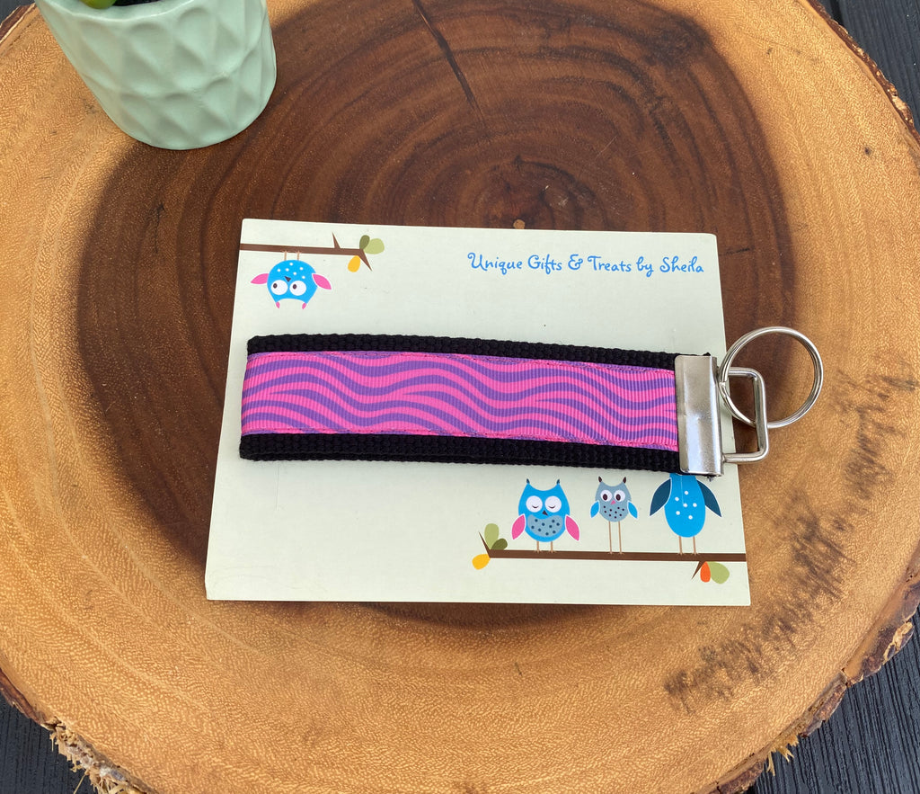 Cheshire Cat Keychain;Keyfob