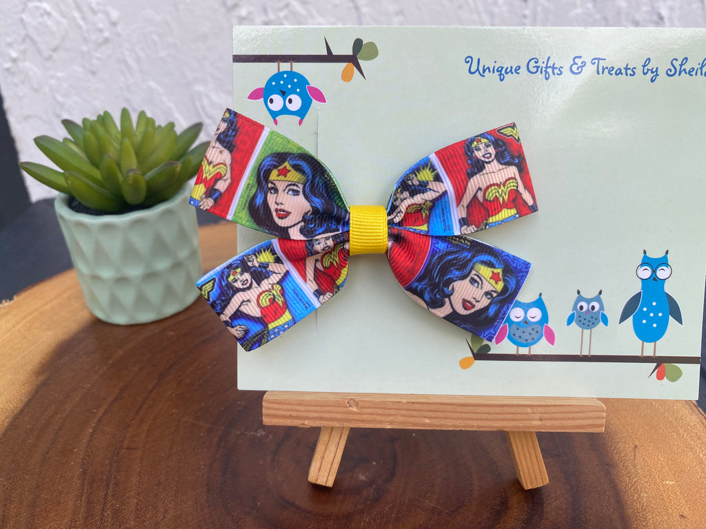 Wonder Woman Hairbow