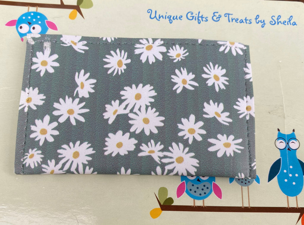 Daisy; Flower Gift Card Holder