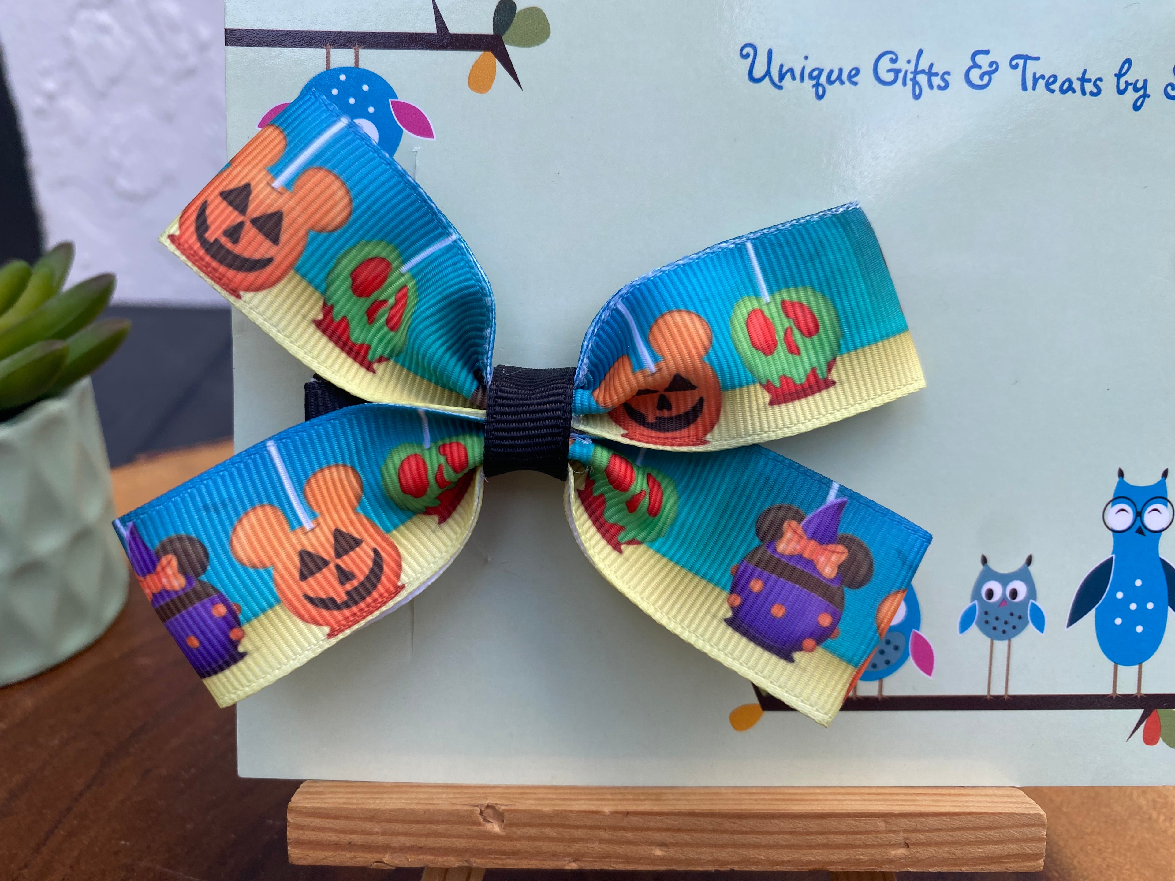 Halloween Treats Hairbow