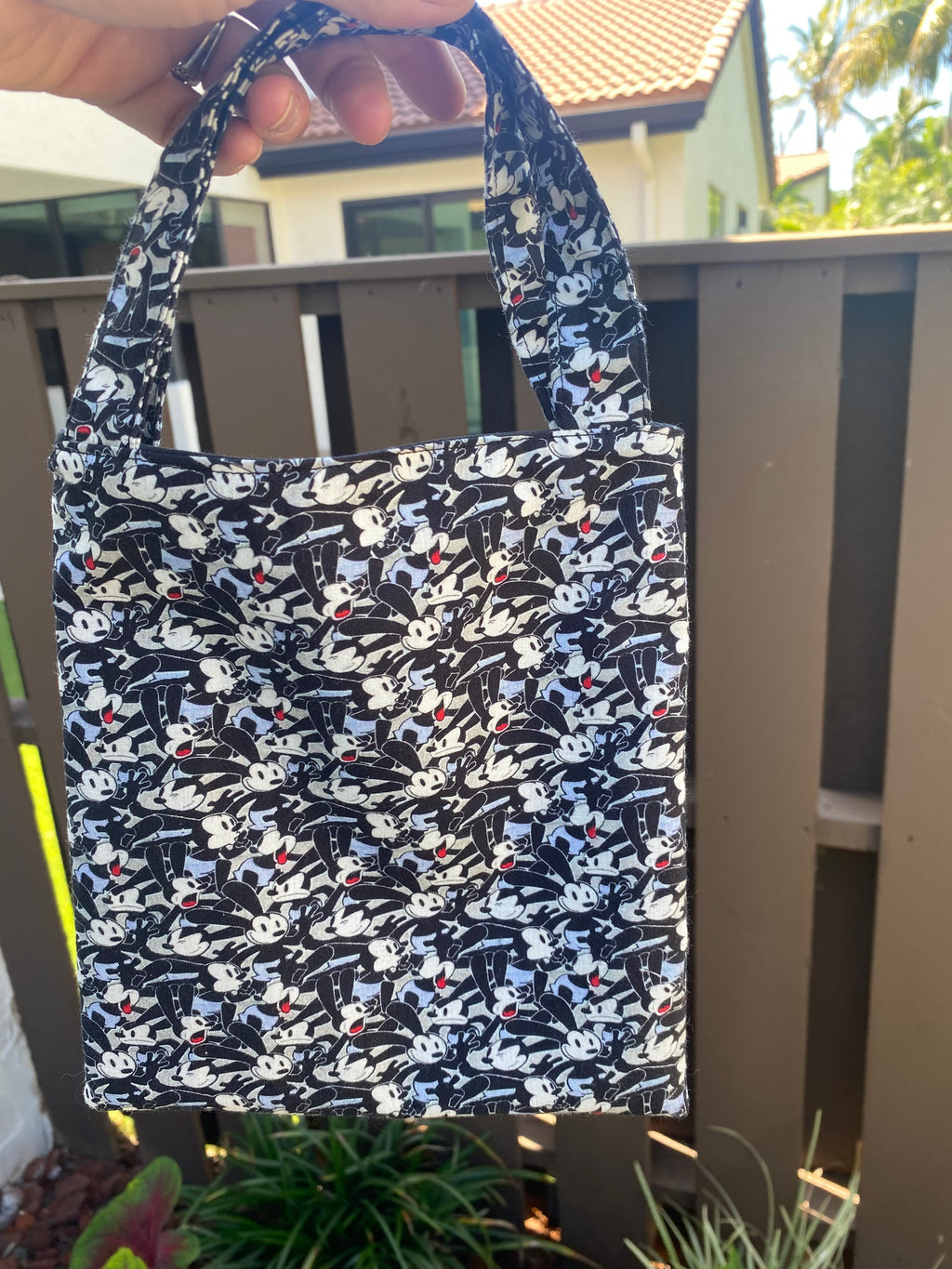 Oswald the Lucky Rabbit Gift Bag; Tote