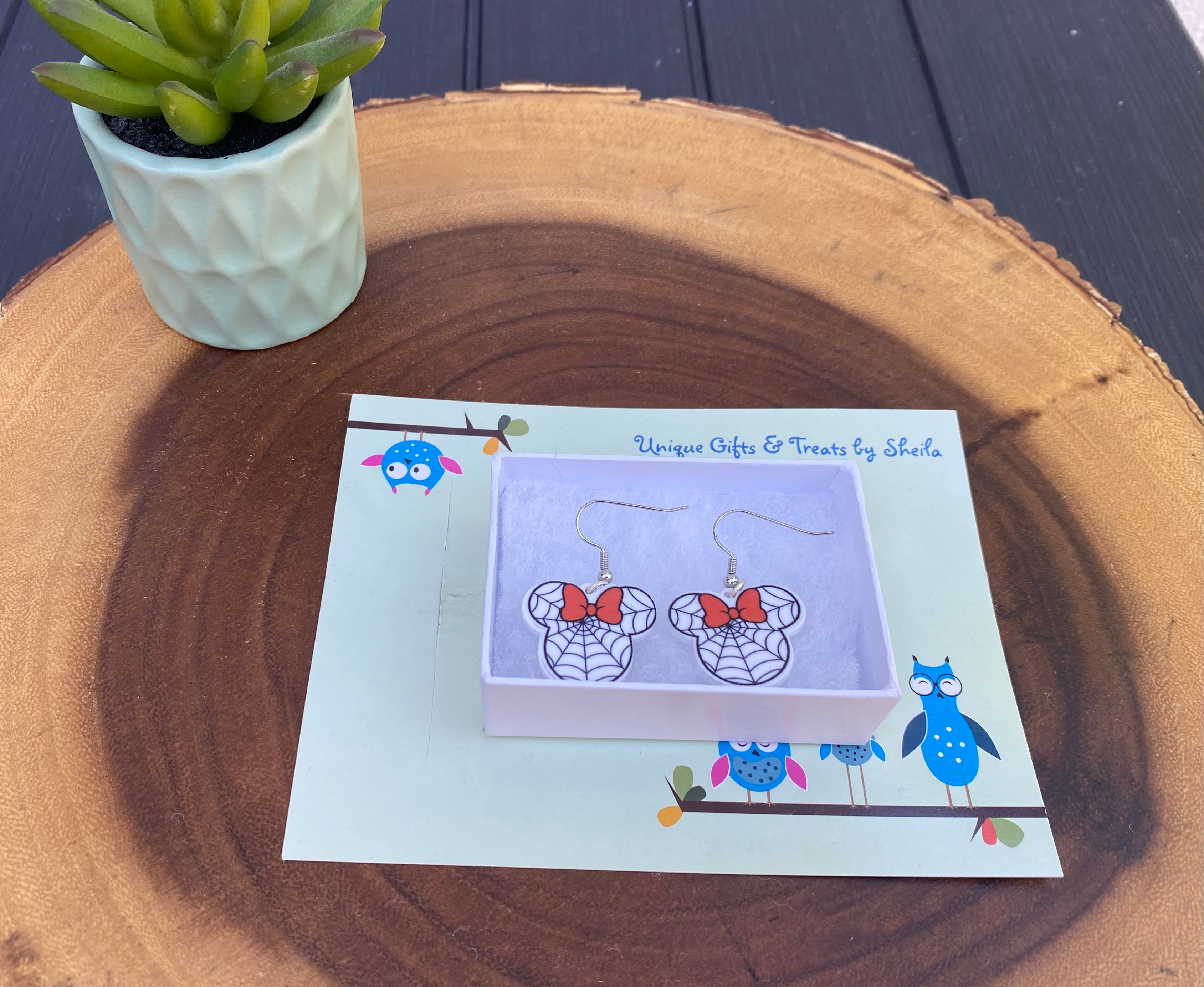 Minnie Mouse Spider Web Earrings