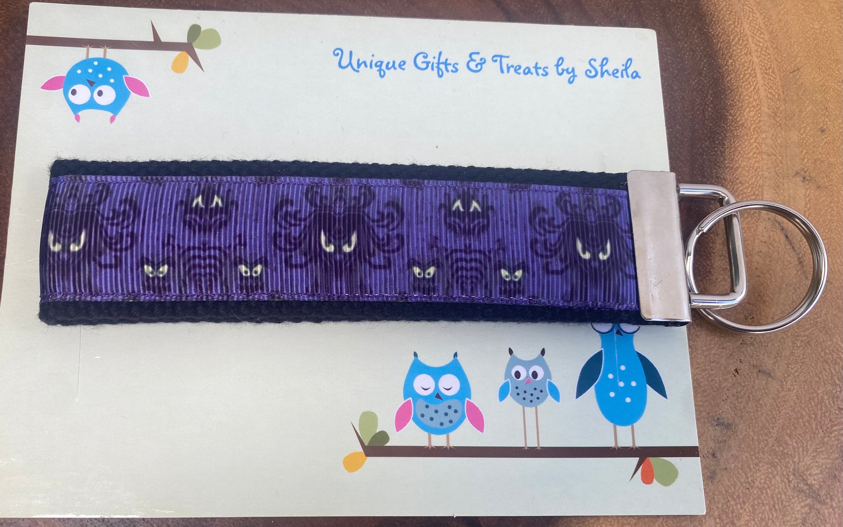 Haunted Mansion Wallpaper Keychain;Keyfob