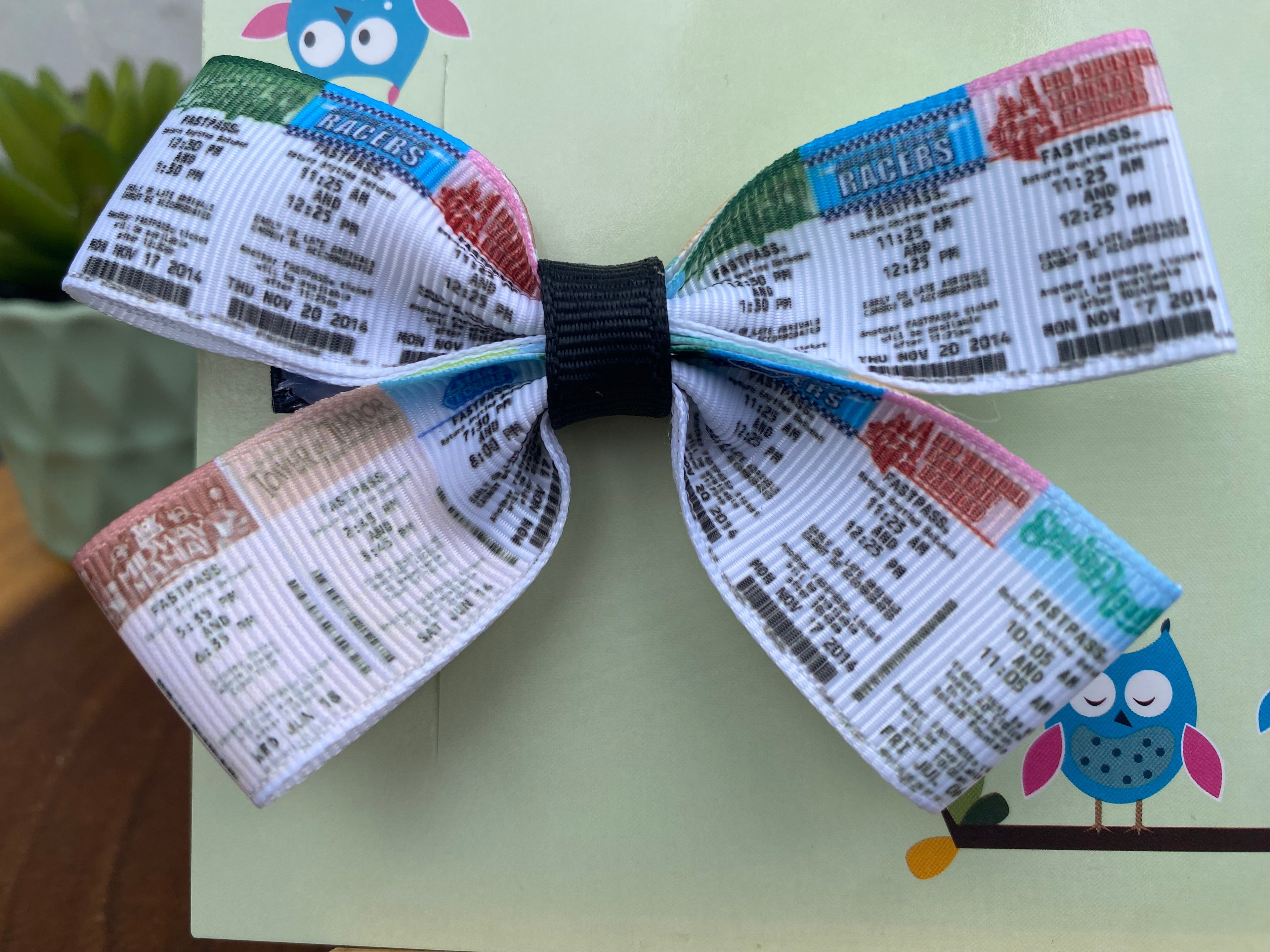 Disney Fastpasses Hairbow