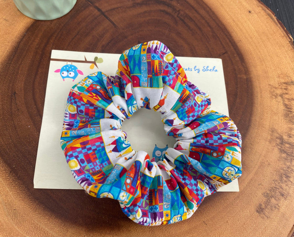 Small World Scrunchie