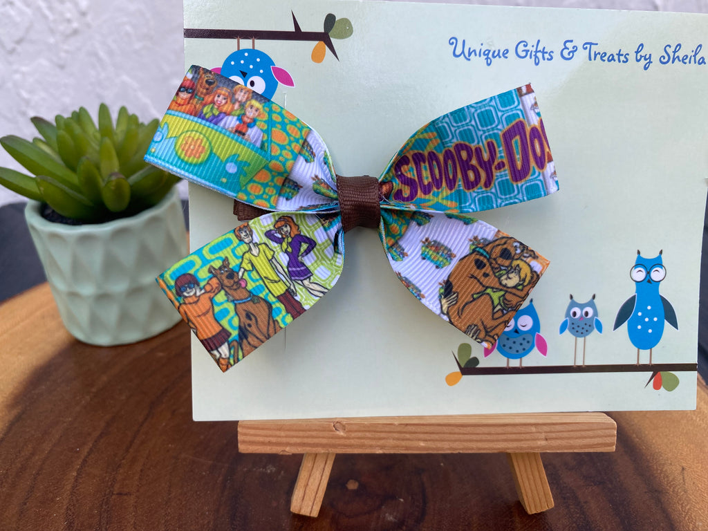 Hippie Dog and Gang Hairbow