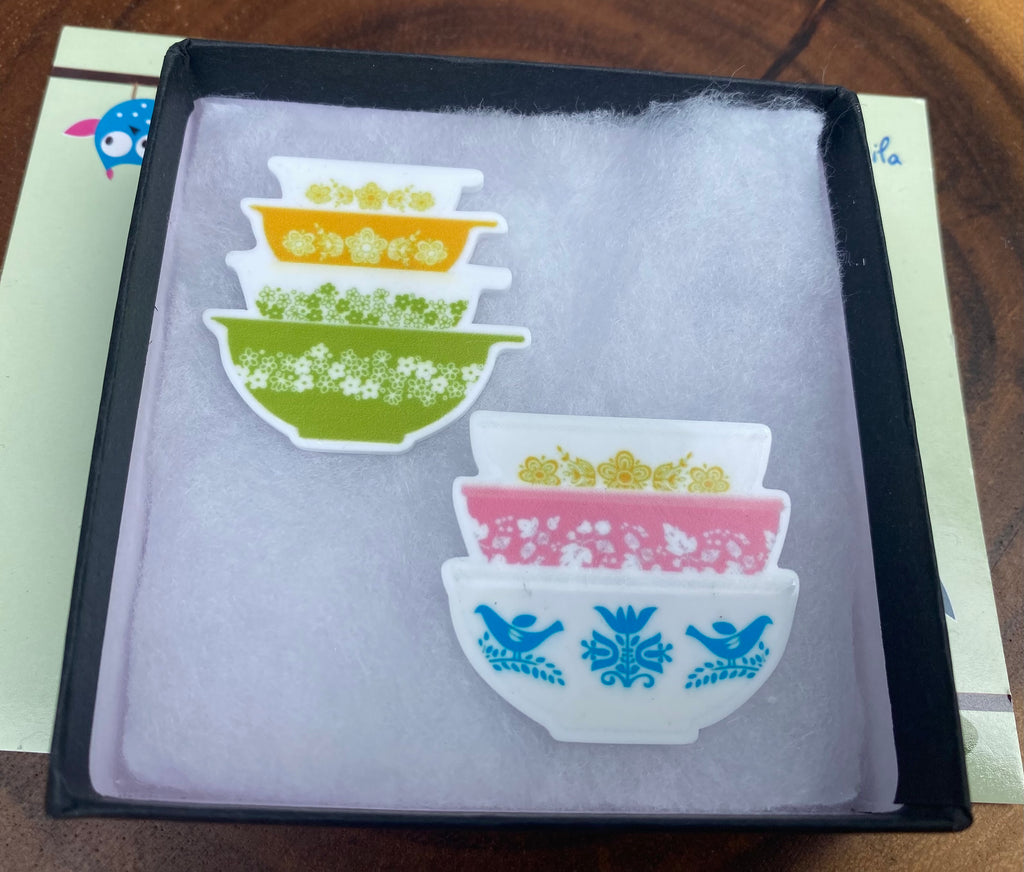 Vintage Mixing Bowls