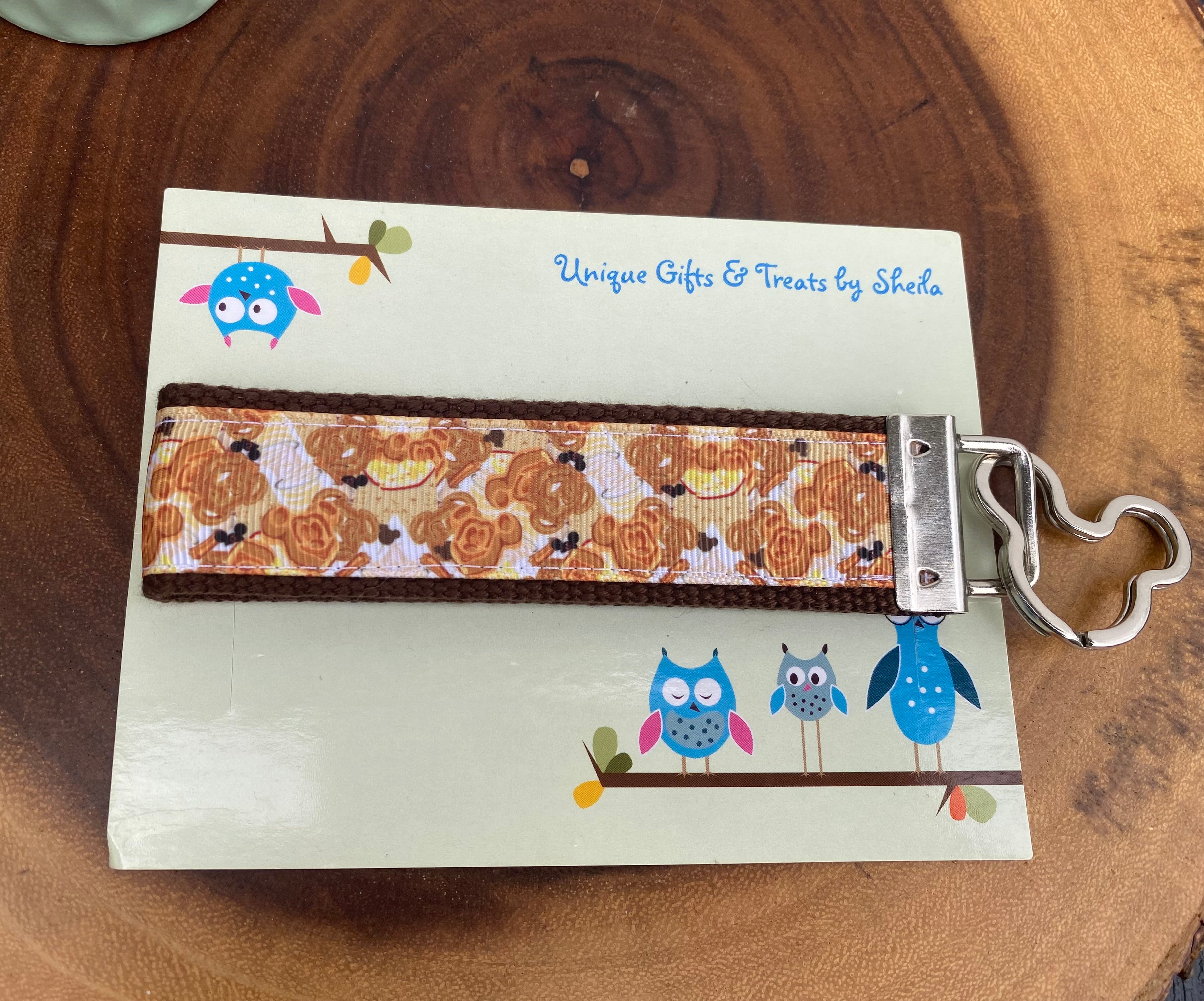 Disney Snacks Keychain; Keyfob