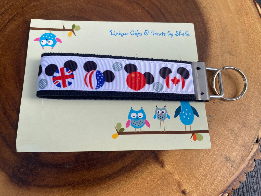 Epcot;World Showcase Keychain; Keyfob