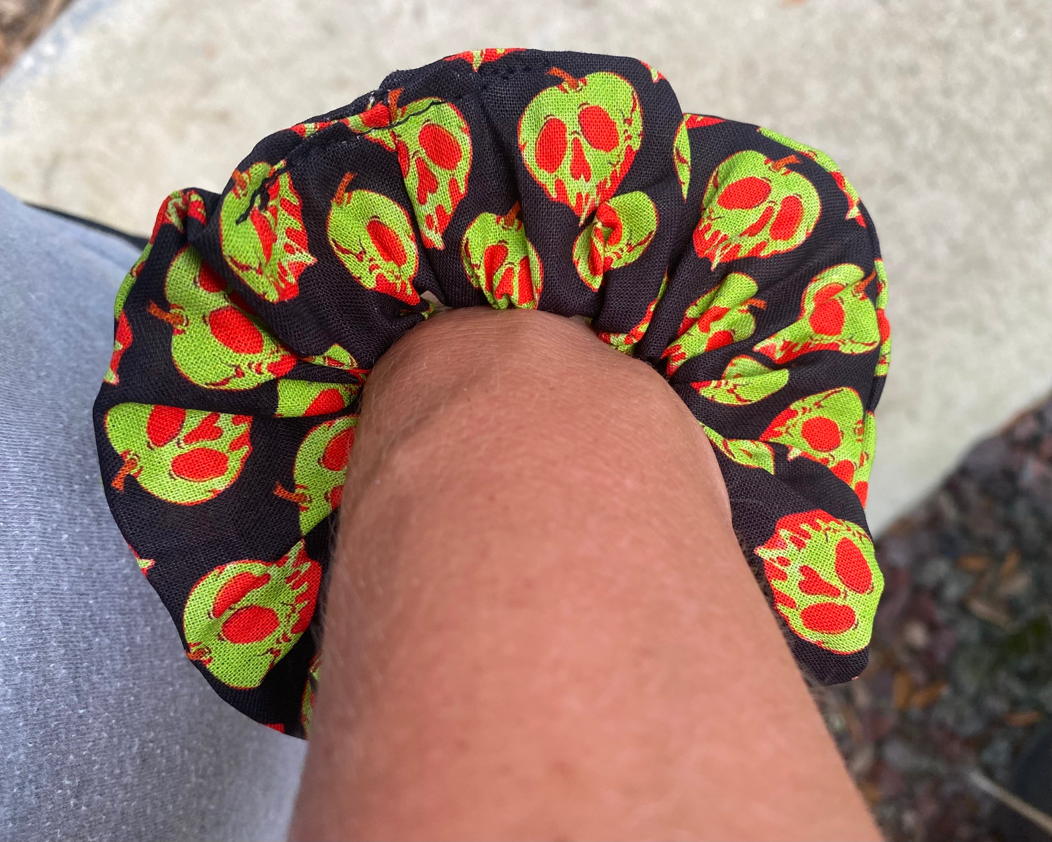 Evil Queen;Poison Apple Scrunchie