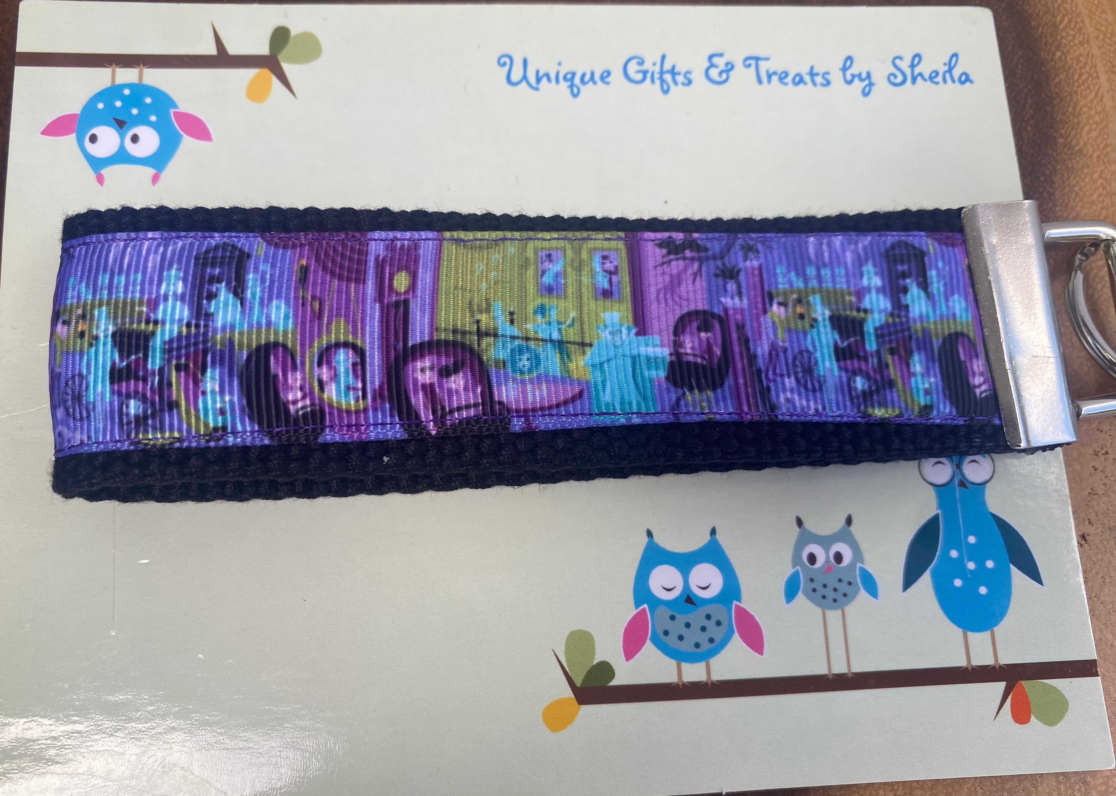 Haunted Mansion Ride Scenes Keychain;Keyfob