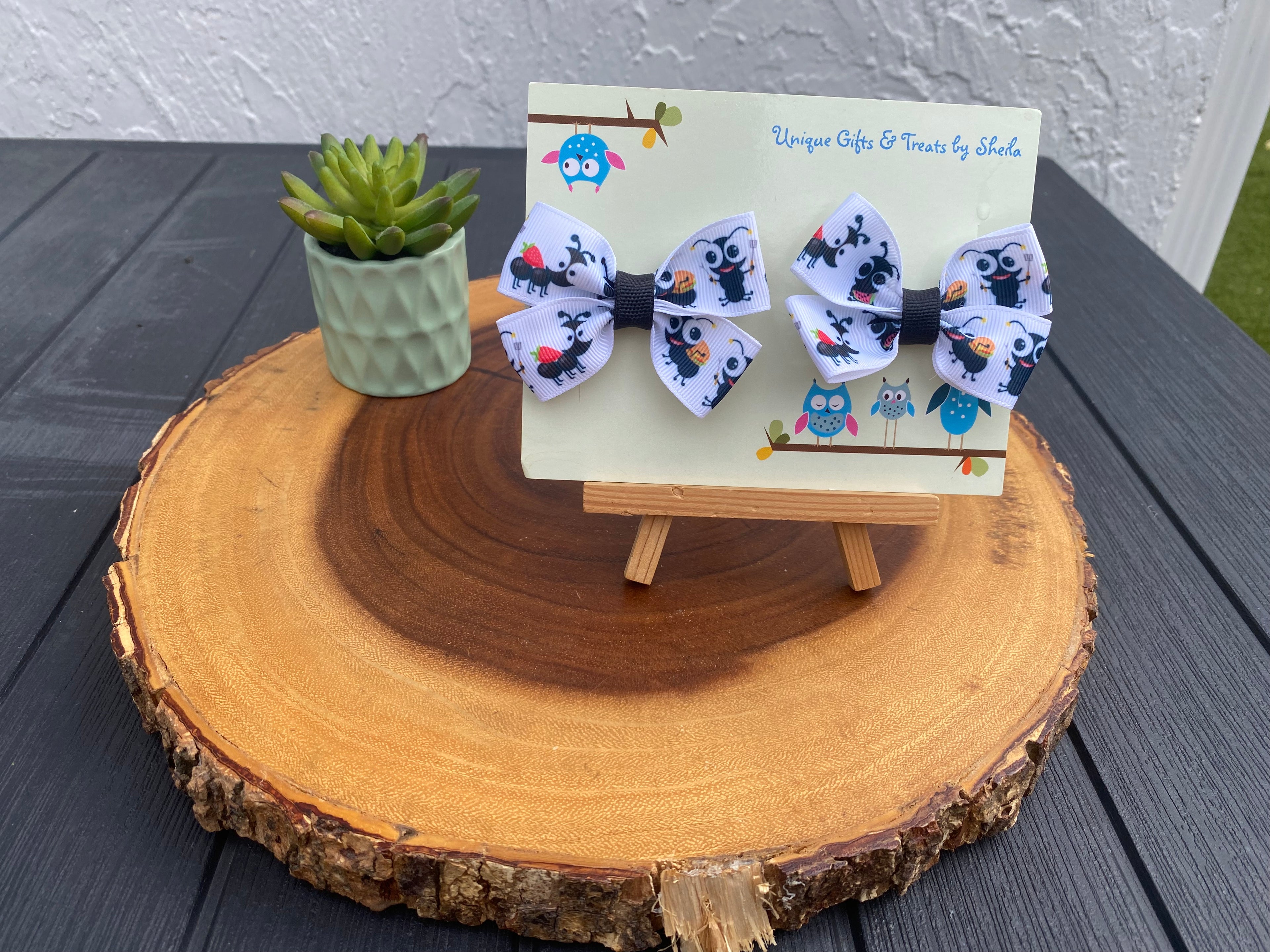 Ants; Picnic Ants Hairbows