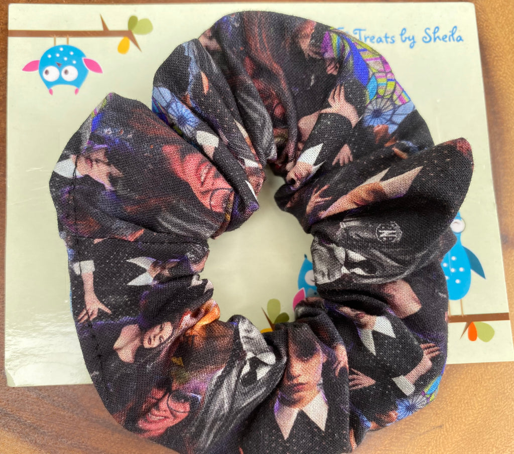 Wednesday Scrunchie