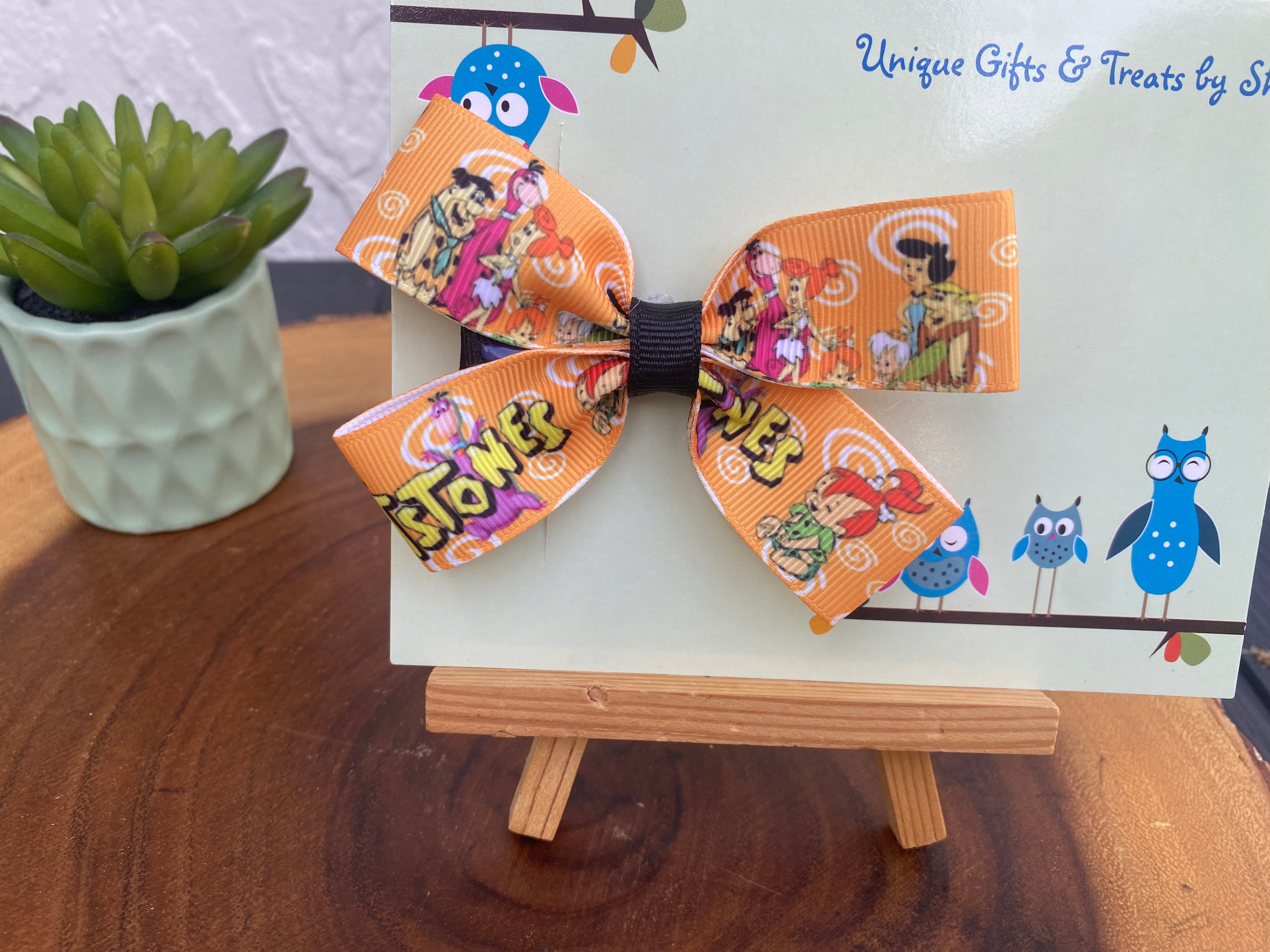 Caveman Family; Prehistoric Family Hairbow