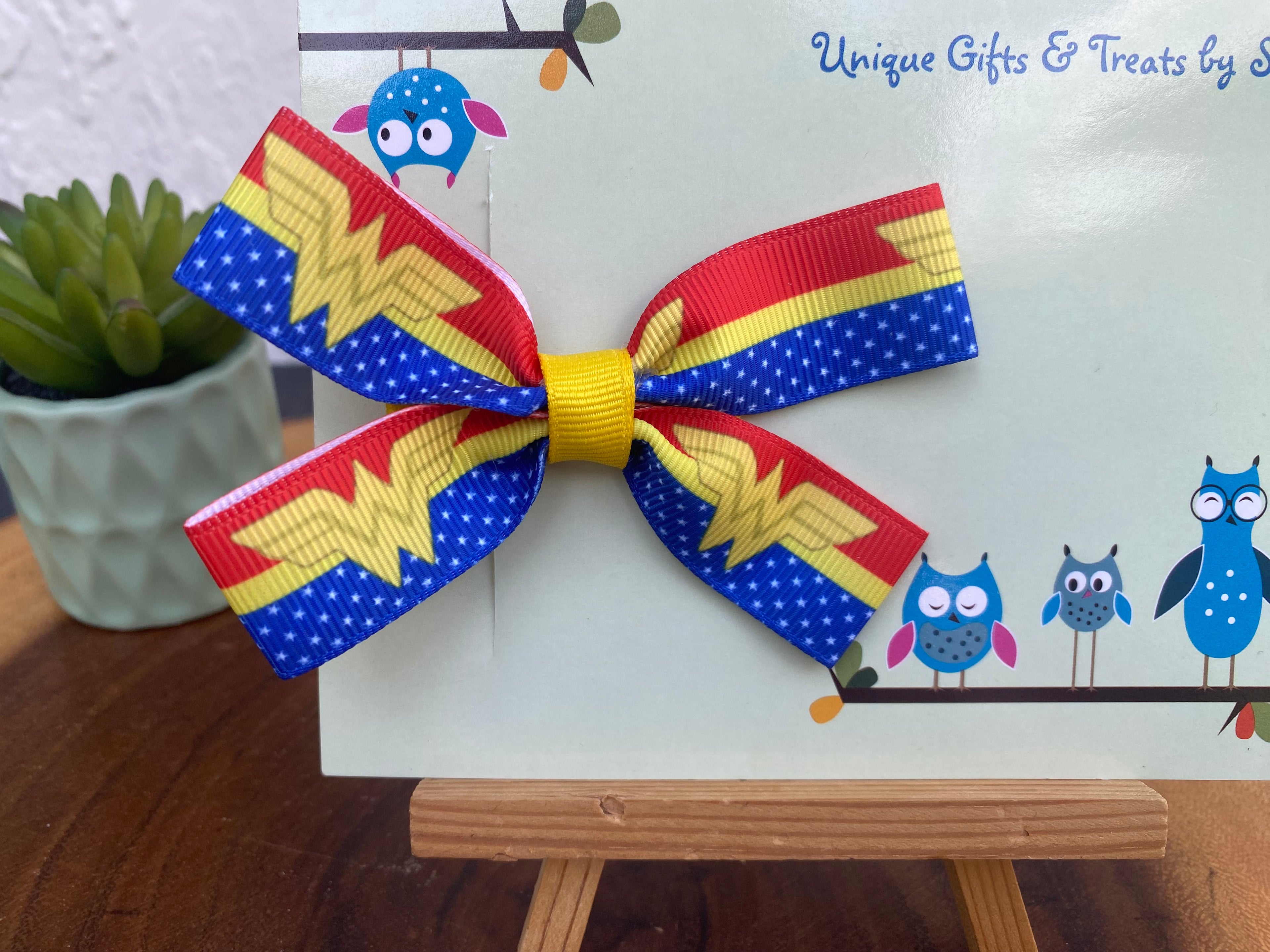 Wonder Woman Hairbow