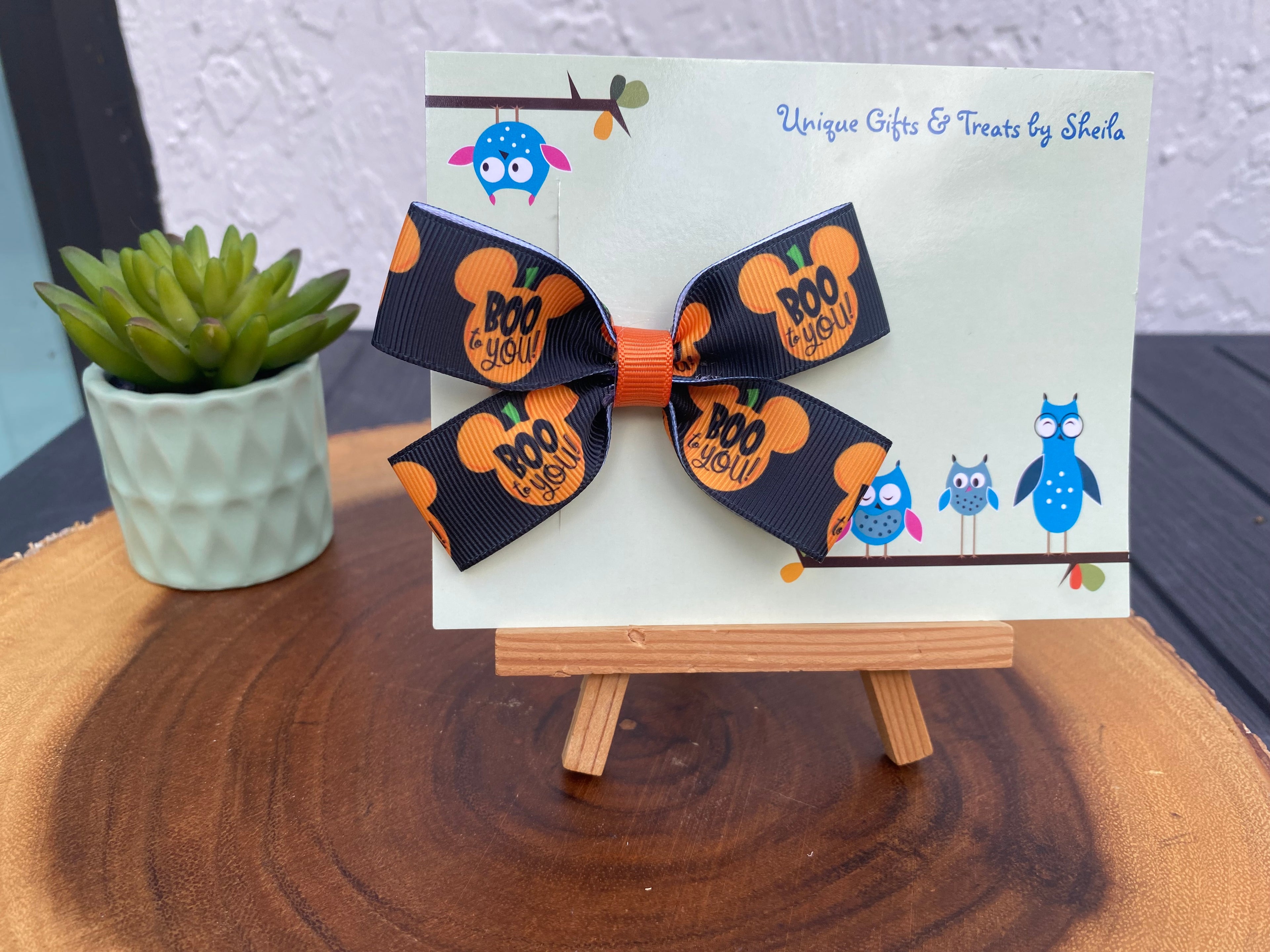 Disney Halloween; Boo To You Hairbow