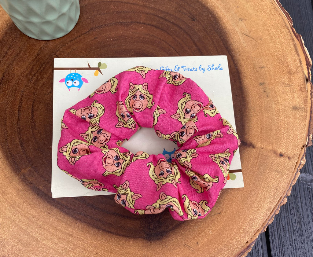 Puppet; Piggy Scrunchie