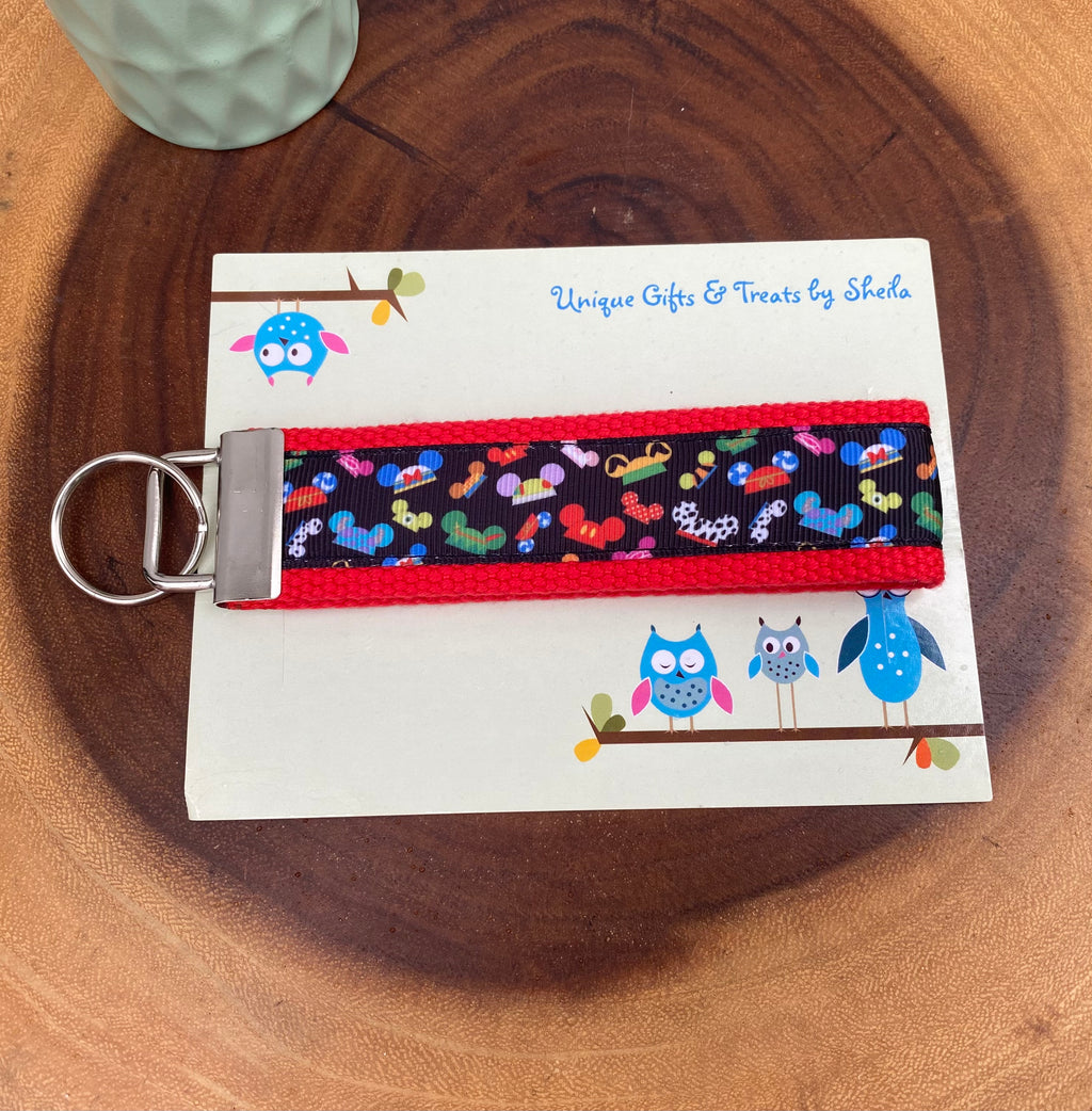 Disney Character Hats Keychain; Keyfob