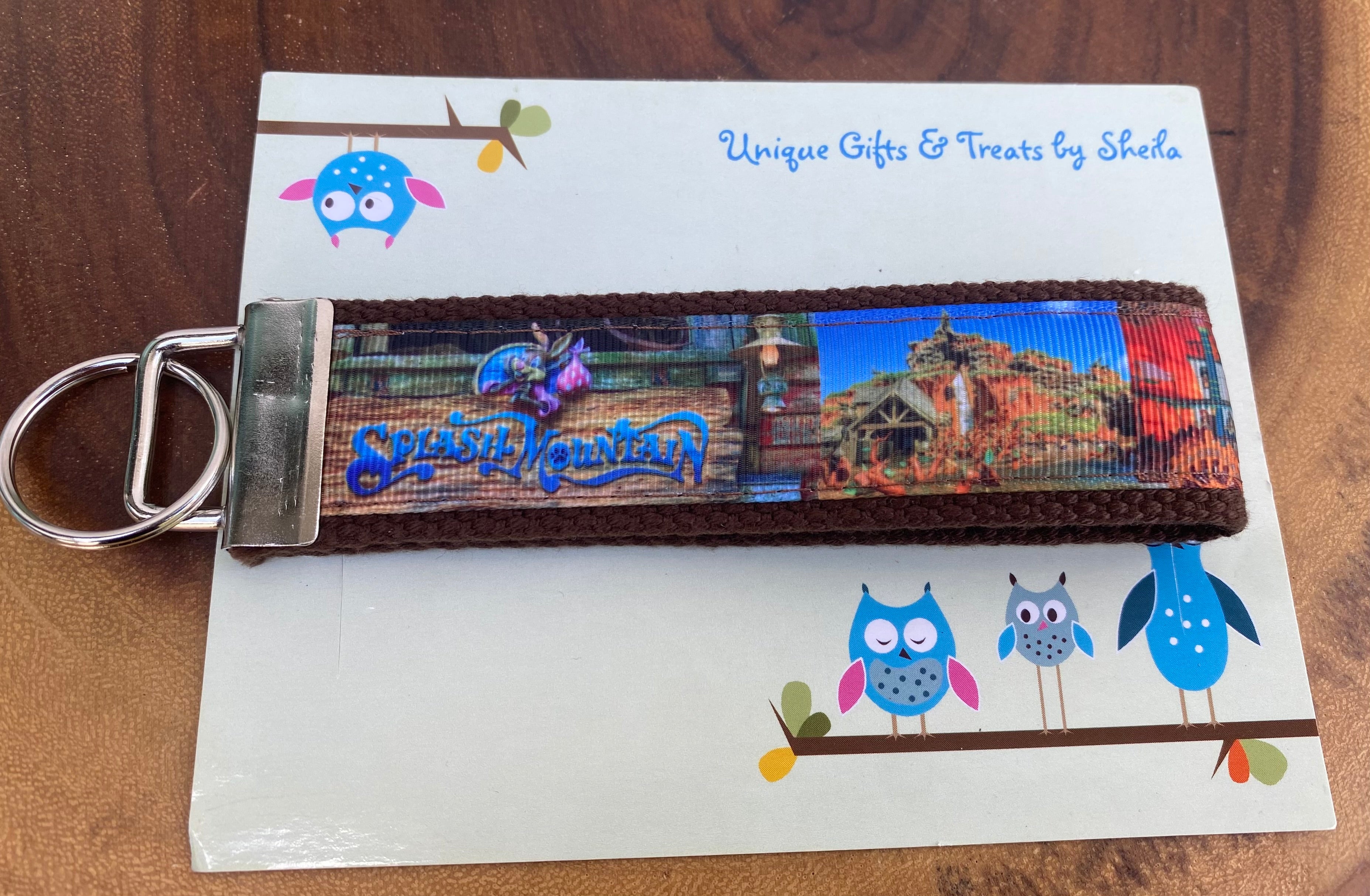 Splash Mountain Keychain; Keyfob