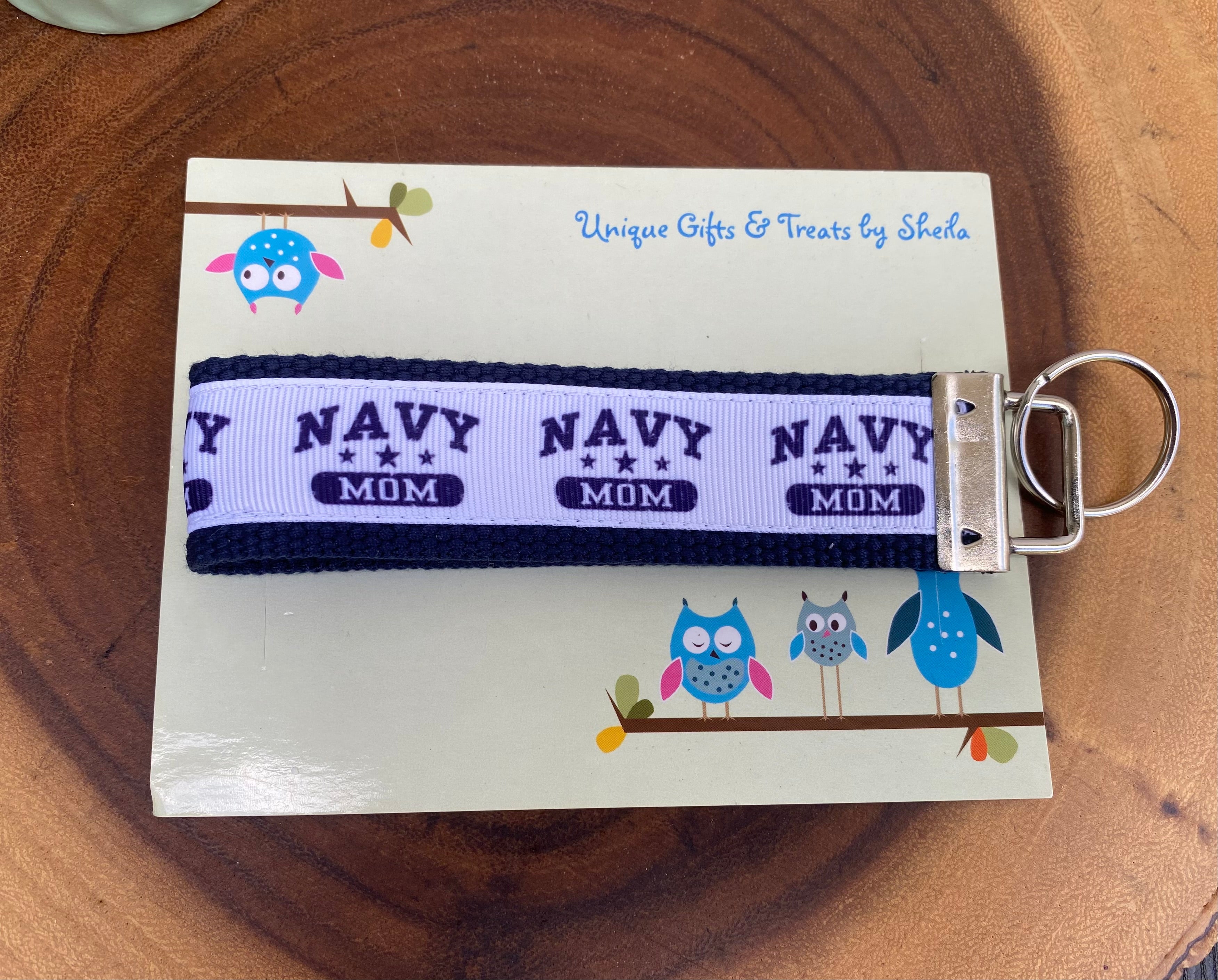Navy Mom Keychain; Keyfob