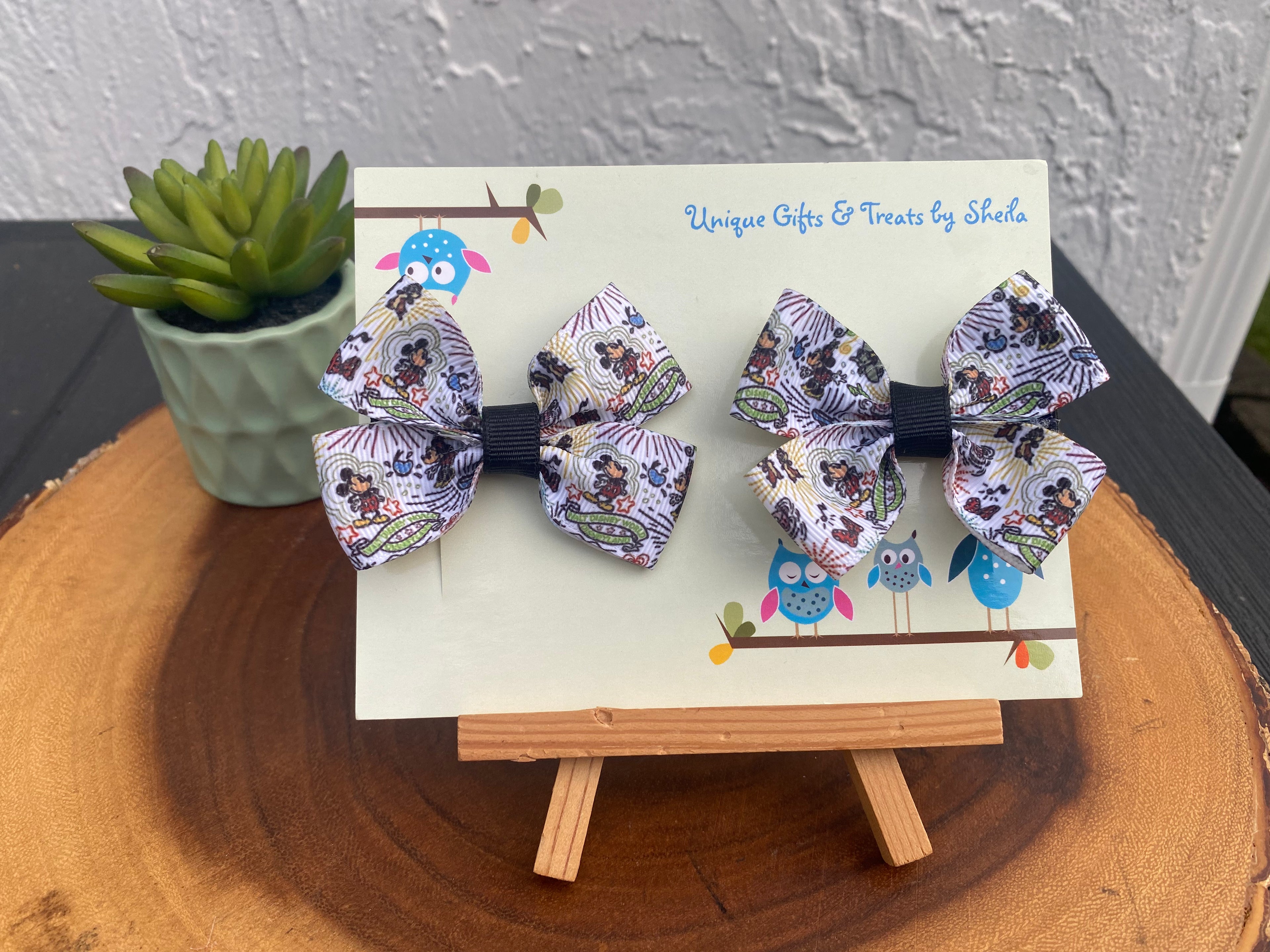 Disney Dooney Inspired Mickey and Minnie Hair Bows